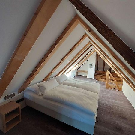 Gasthaus Zum Ochsen Monchberg  Экстерьер фото